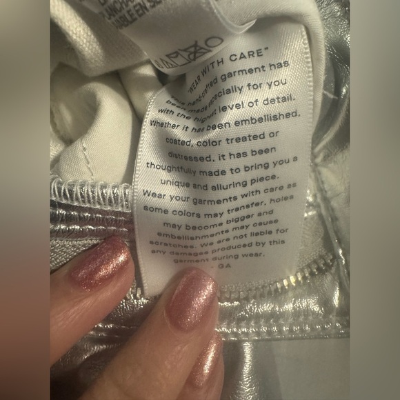 Good American Faux Leather Metallic Silver Pants Sz. 4/27 Worn 1 time - Picture 6 of 6